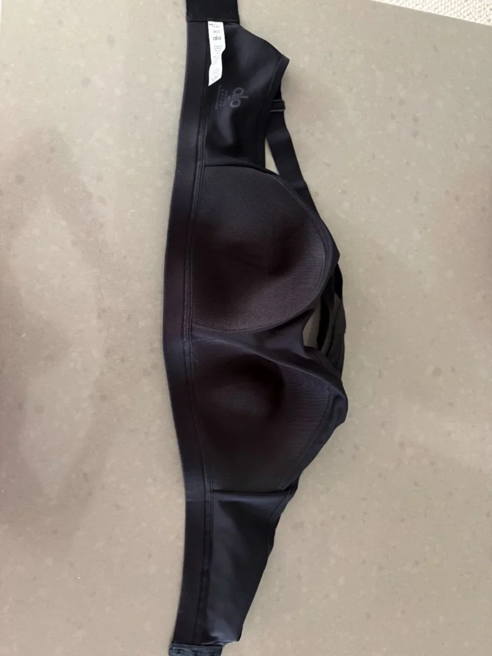 Alo Yoga Sports Bra – Like New | Barely Worn